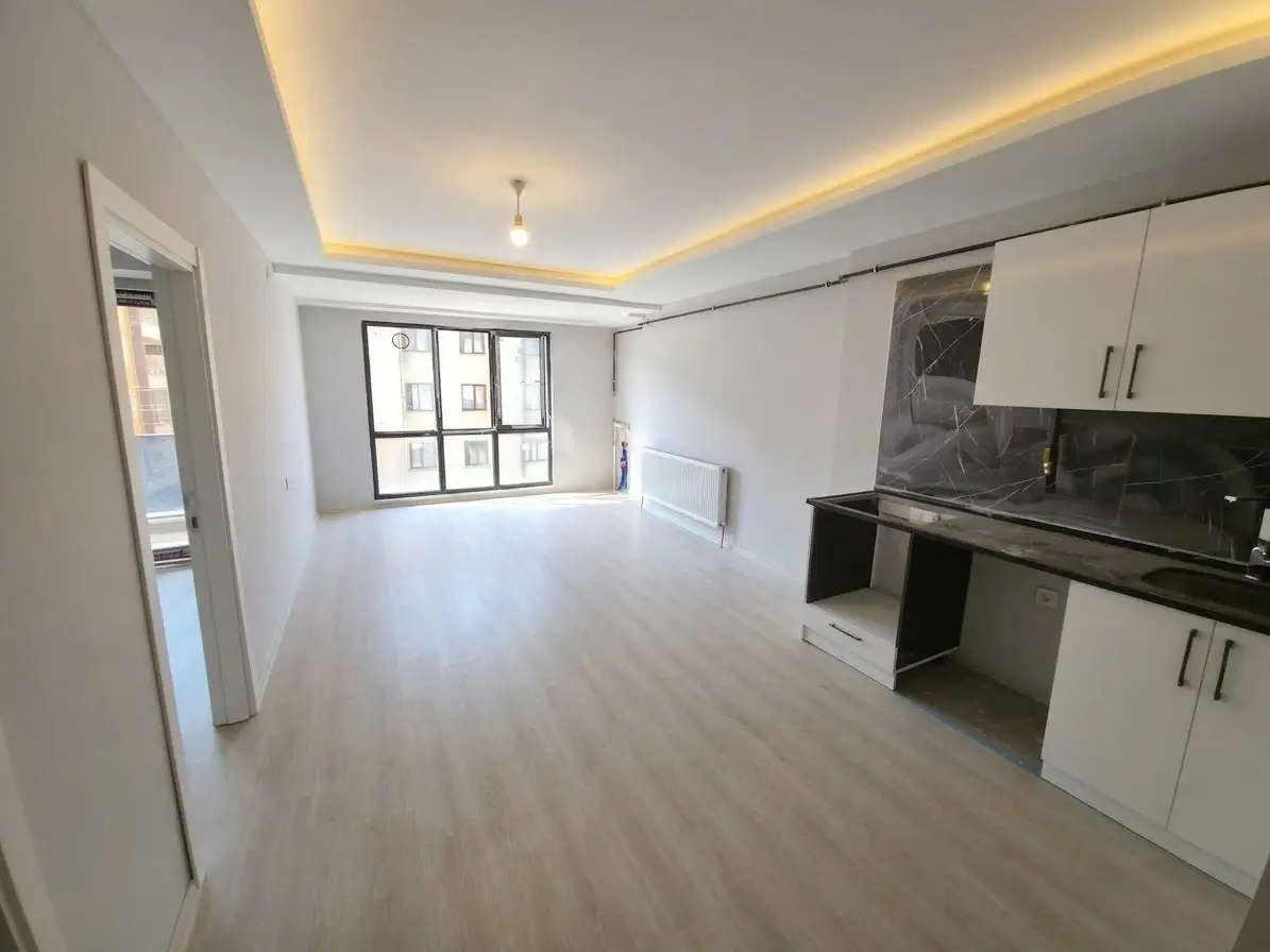 REMAX DIA'DAN ALGUN WESTSİDE SİTESİ A BLOKTA SIFIR 1+1  YATIRIMLIK DAİRE