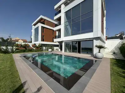 REMAX DEN BÜYÜKÇEKMECEDE DENİZ MANZARALI 6+3 MÜSTAKİL VİLLA