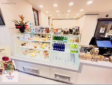 KIZILAYIN KALBİNDE DEVREN KİRALIK 3 KATLI, BAHÇELİ,KURUMSALKAFE