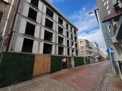 HÜRRİYET MAHALLESİ’NDE 2026 YIL SONU TESLİM SIFIR 2+1 DAİRE