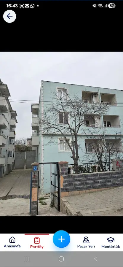 ERGENE’DE DOĞU CEPHELİ 2+1 | EN ÜST KAT | BALKONLU |