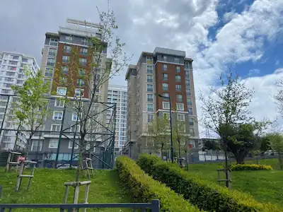 SITE MAHALLESINDE BUKA PARK SITESINDE SATILIK 1+1 DAIRE