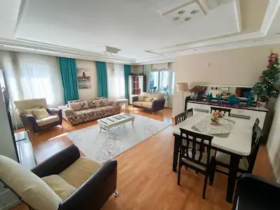 METROBÜSE YÜRÜME MESAFESİNDE, GENİŞ 3+1 SATILIK DAİRE