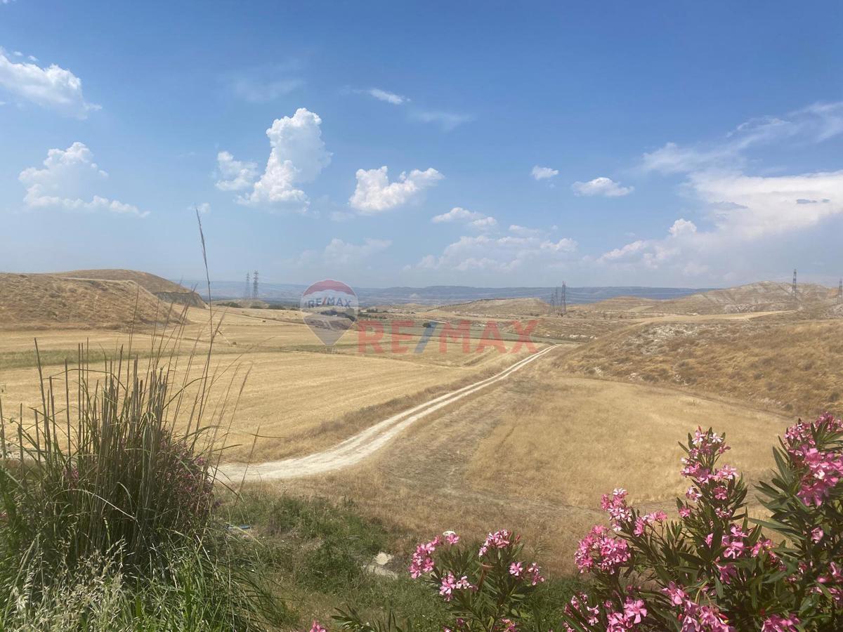 Remax Model Denizli’den Kumkısık ‘ta Satılık Sanayi Parseli