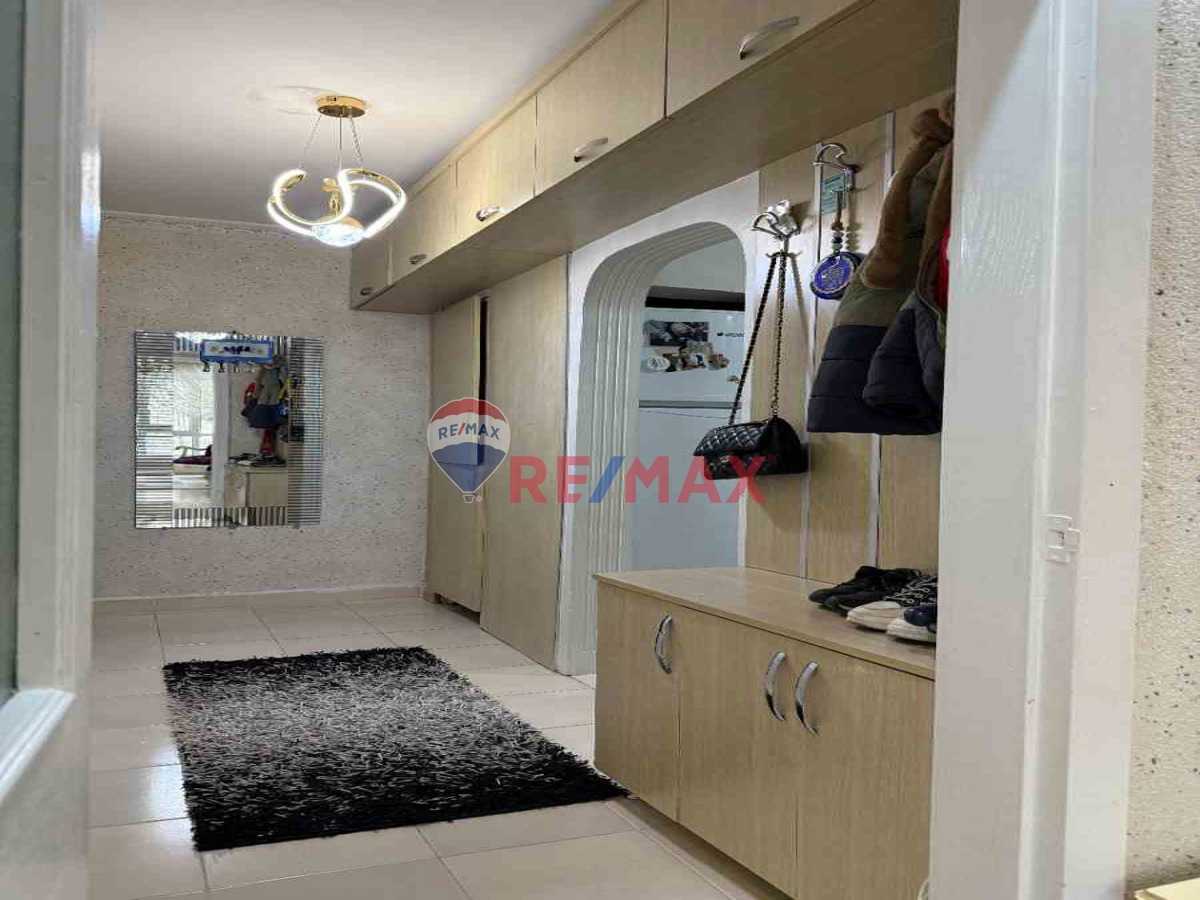 DEMİRLİBAHÇE MAHALLESİ'NDE MERKEZI KONUMDA SATILIK 3+1 DAİRE