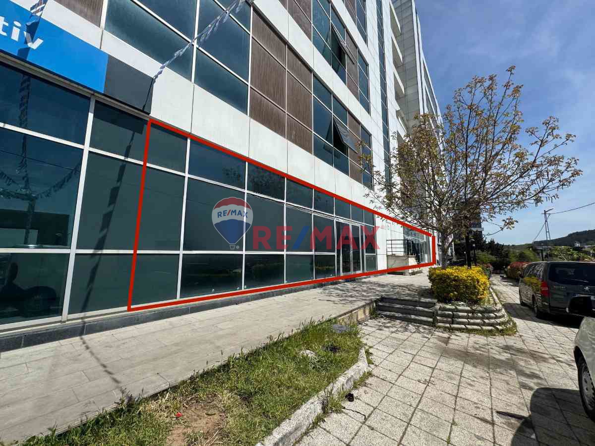 TEKNOPARK’IN TAM KARŞISI, AIRPORT PLAZA’DA, 816M2, ÇİFT CEPHELİ, DÜKKAN / İŞYERİ / İMALATHANE