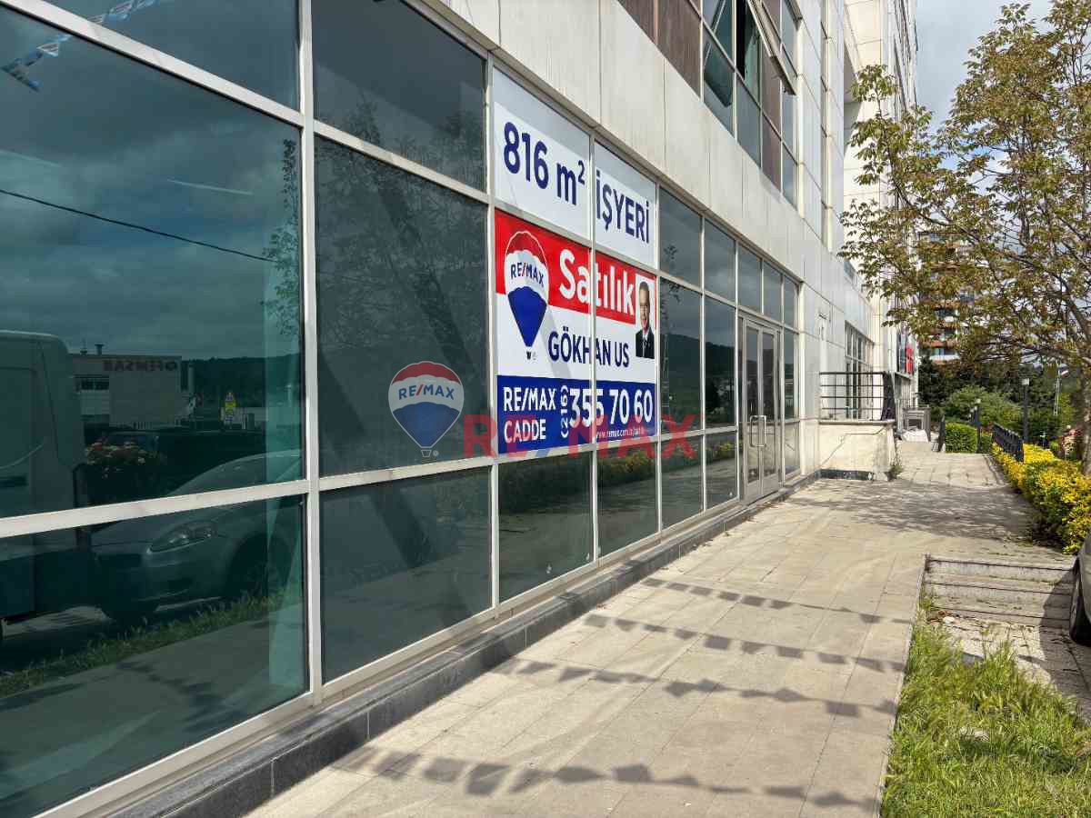 TEKNOPARK’IN TAM KARŞISI, AIRPORT PLAZA’DA, 816M2, ÇİFT CEPHELİ, DÜKKAN / İŞYERİ / İMALATHANE