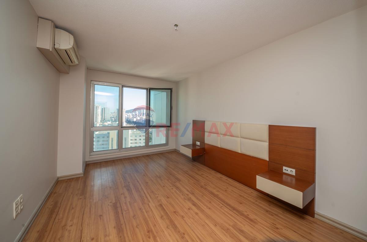 ATAŞEHİR ANDROMEDA RECİDENCE C TİPİ 1+1 KİRALIK DAİRE