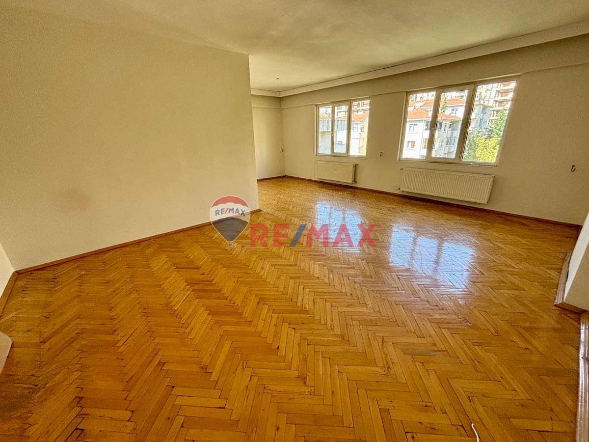 MALTEPE ZÜMRÜTEVLER 3+1 KİRALIK FERAH DAİRE