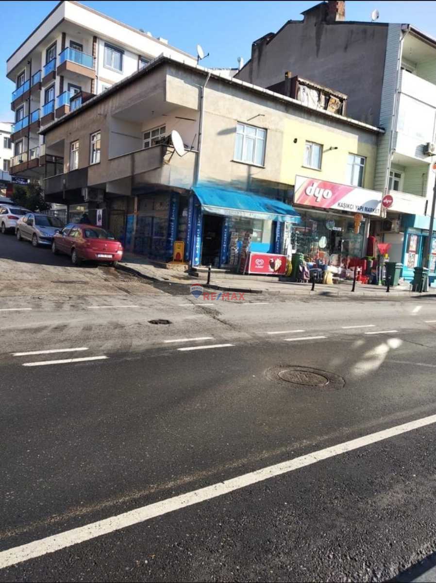 ÇEKMEKÖY MİMAR SİNAN CADDESİNE CEPHE KÖŞE KONUMLU DÜKKAN