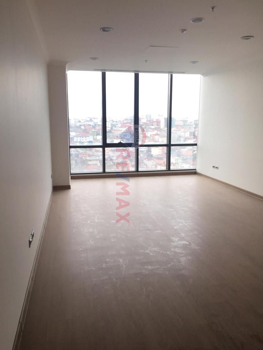 VARYAP MERIDIAN BUSINESS ARA KAT DEKORASYONLU KIRALIK OFIS......