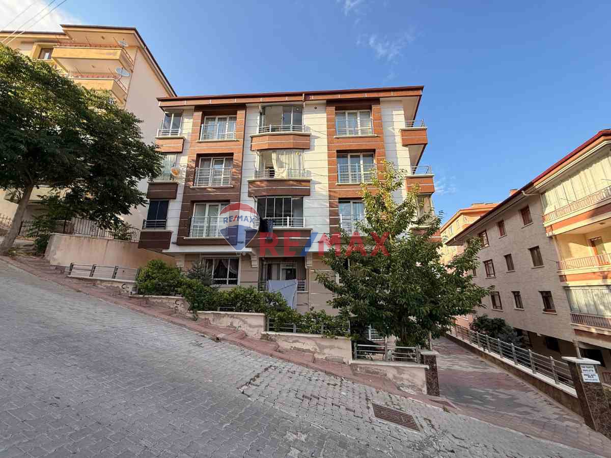 KEÇİÖREN BADEMLİK MAHALLESİ'NDE 3+1 BAKIMLI SATILIK DAİRE