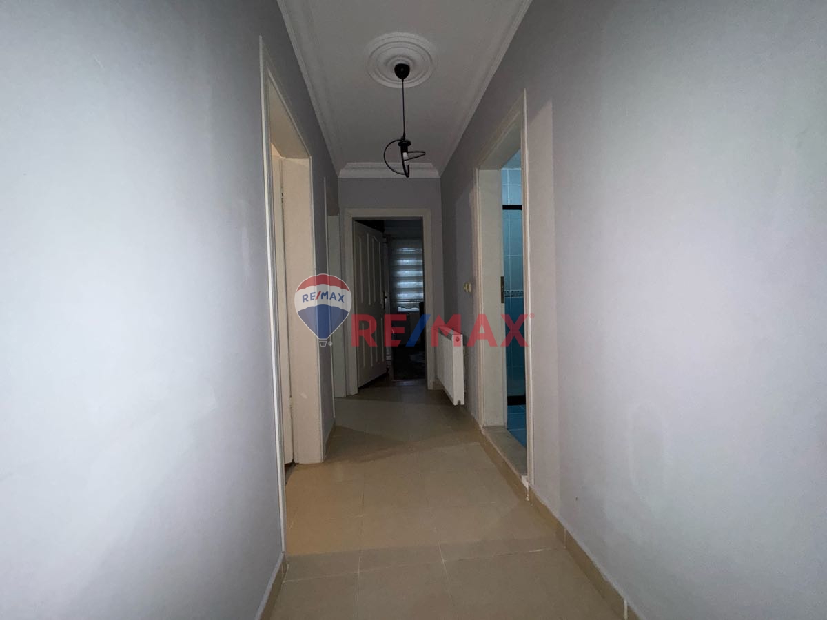 MEVLANA MAH / SATILIK 4+1 DAİRE