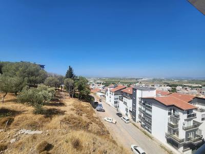 MENEMEN 29 EKIM MAHALLESINDE SIFIR 2+1 – ÖNÜ AÇIK FERAH DAIRE