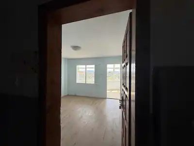 URLA İSKELE'DE KIRALIK OFIS - YÜKSEK TABELA DEĞERI