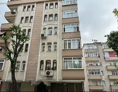 YAYLA MERKEZDE 3+1 GENIŞ FERAH KULLANIŞLI ARA KAT