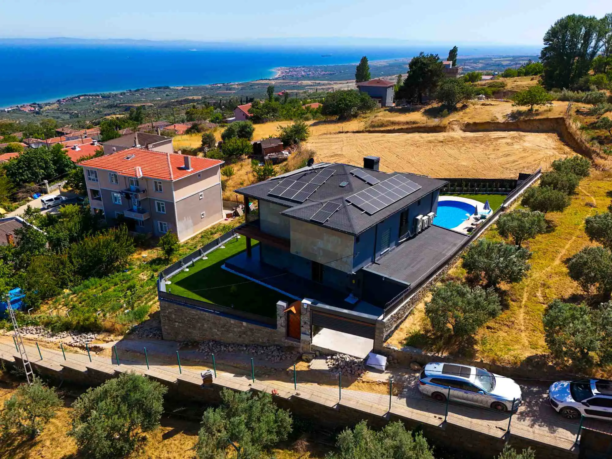 Property image 8