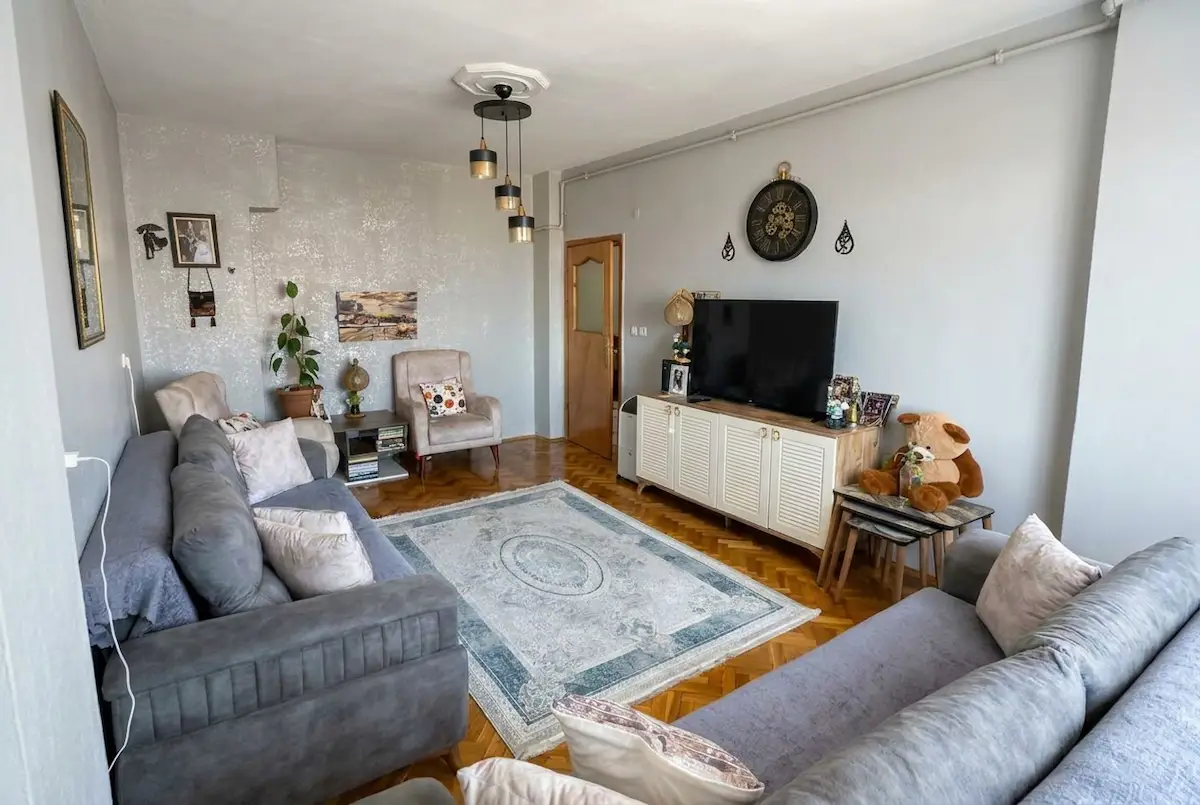 REMAX GALA'DAN ESENLER ORUÇREIS MAHALLESI'NDE SATILIK 2+1