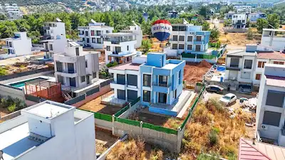 DİDİM AKBÜK’TE DENİZ MANZARALI SIFIR 3+1 MÜSTAKİL VİLLA