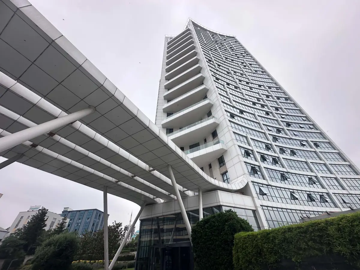 MESA KARTALL’DA YÜKSEK KATTA 2+1 | ÇİFT CEPHE | DENIZ VE ŞEHIR MANZARALI | KREDİYE UYGUN