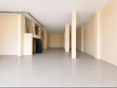 ÇAYIROVA ATATÜRK MAH.CUMHURİYET CAD ÜSTÜNDE KİRALIK 600 M2 DÜKAN