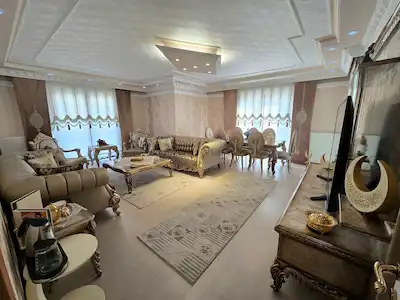 ŞAFAKTEPE PLATIN EVLERI'NDE MANZARALI, FULL YAPILI LÜKS DAİRE