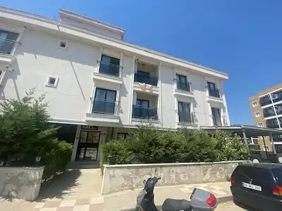 YENİKENT'TE SATILIK 1+1 DAİRE