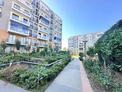 SULTANBEYLI SUR YAPI İLKBAHAR SITESI 2+1 SATILIK DAIRE
