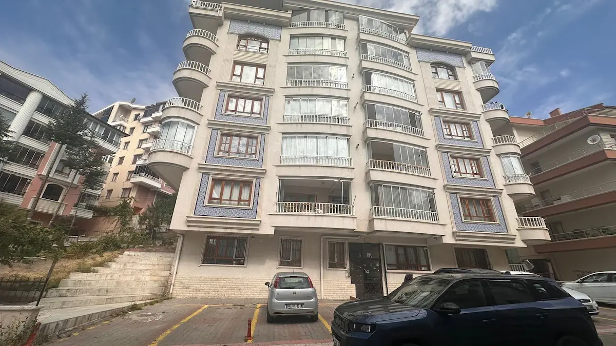 ETLIK SANCAKTEPE‘DE EŞYALI ASANSÖRLÜ 3 + 1 KIRALIK DAIRE