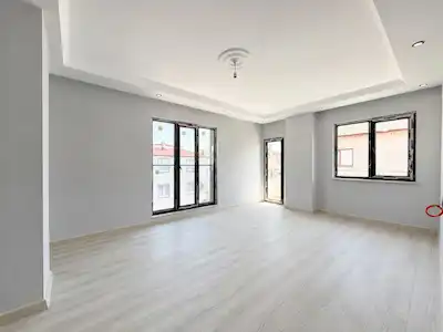 BAHÇEŞEHİR KOLEJİ KARŞISINDA SIFIR 3+1 ASANSÖRLÜ ARA KAT DAİRE