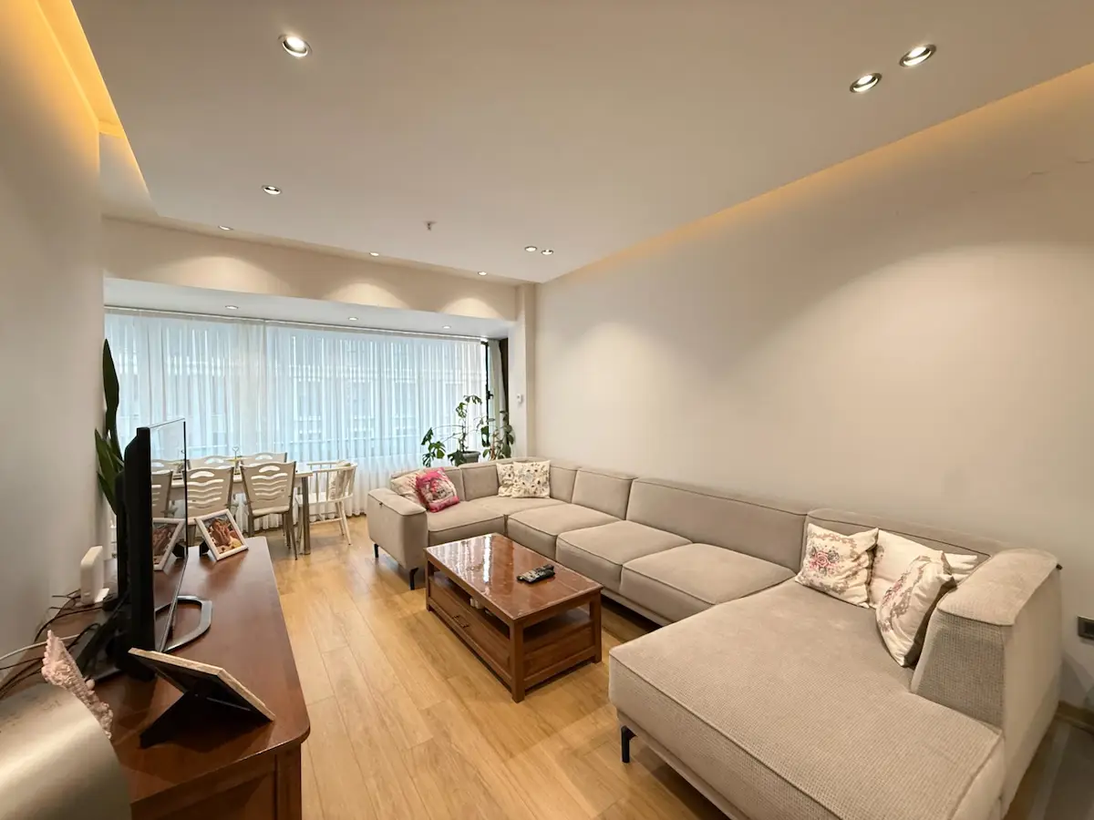 DEMIR ROMANCE SITESI BÜYÜK TIP SATILIK 1+1 DAIRE