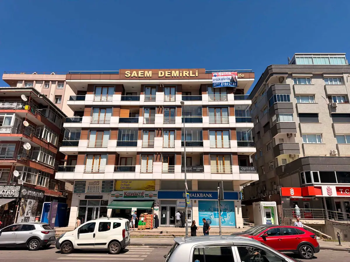 MALTEPE ALTAYÇEŞME'DE 6+2 SATILIK 240 M2 TERASLI DUBLEKS
