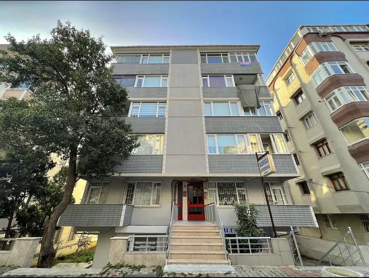 BAKIRKÖY ZUHURATBABA 3+1 110M2 4.KAT ÇİFT CEPHE ÇİFT BALKON