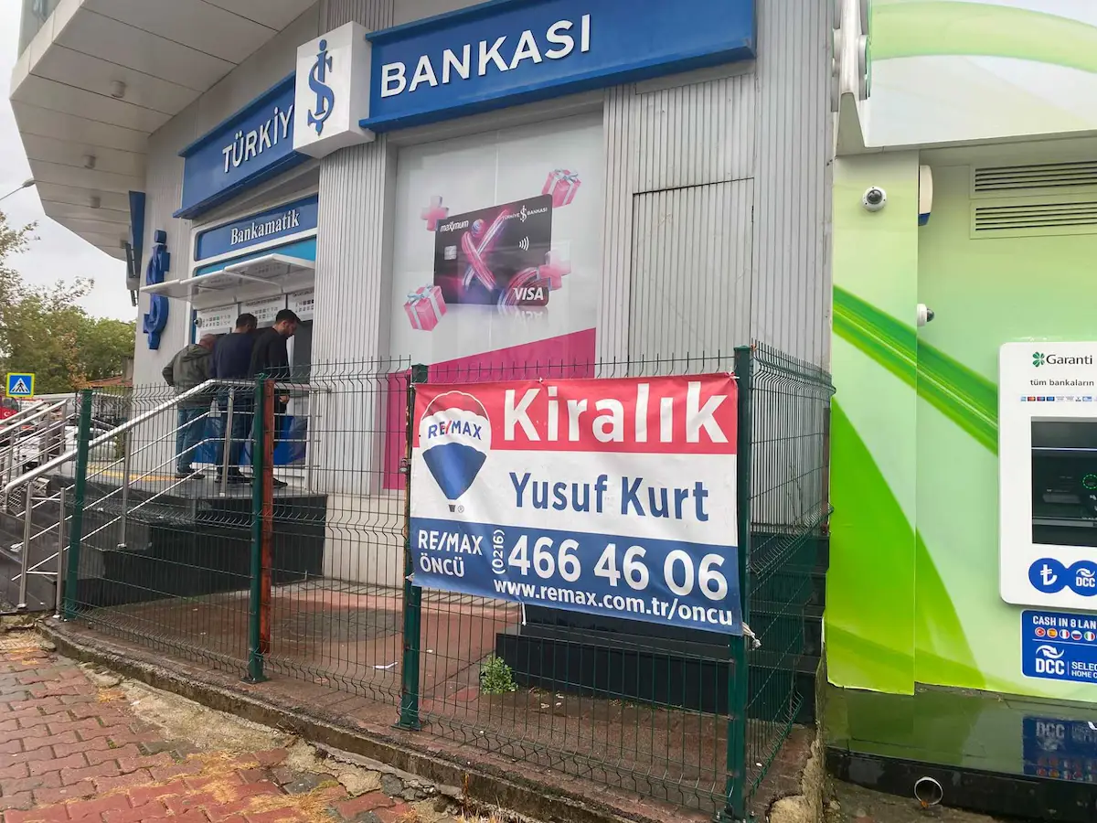 *REMAX ÖNCÜ*YUSUF KURT**AZIZ BULVARIN'DA 1100M² KIRALIK OFIS