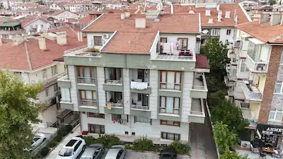 KEÇİÖREN İNCİRLİ MAHALLESİNDE GENİŞ VE KULLANIŞLI ÇATI DUBLEKS