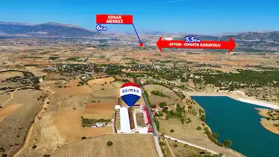 AFYONDINAR'DA 800 BÜYÜK VE KÜÇÜKBAŞ KAPASITELI 14.350 M2 ÇIFTLIK