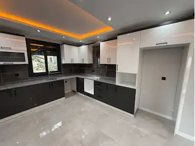 RE/MAX İNCİ'DEN ATATÜRK MAH 52 EVLER'DE KİRALIK SIFIR 3+1 DAİRE 