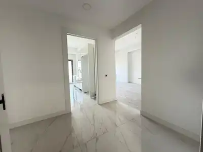 BÜYÜKÇEKMECE’DE SİTE İÇİNDE 2020 YAPIMI, 2+1 130 M², 2 BANYOLU SATILIK DAİRE