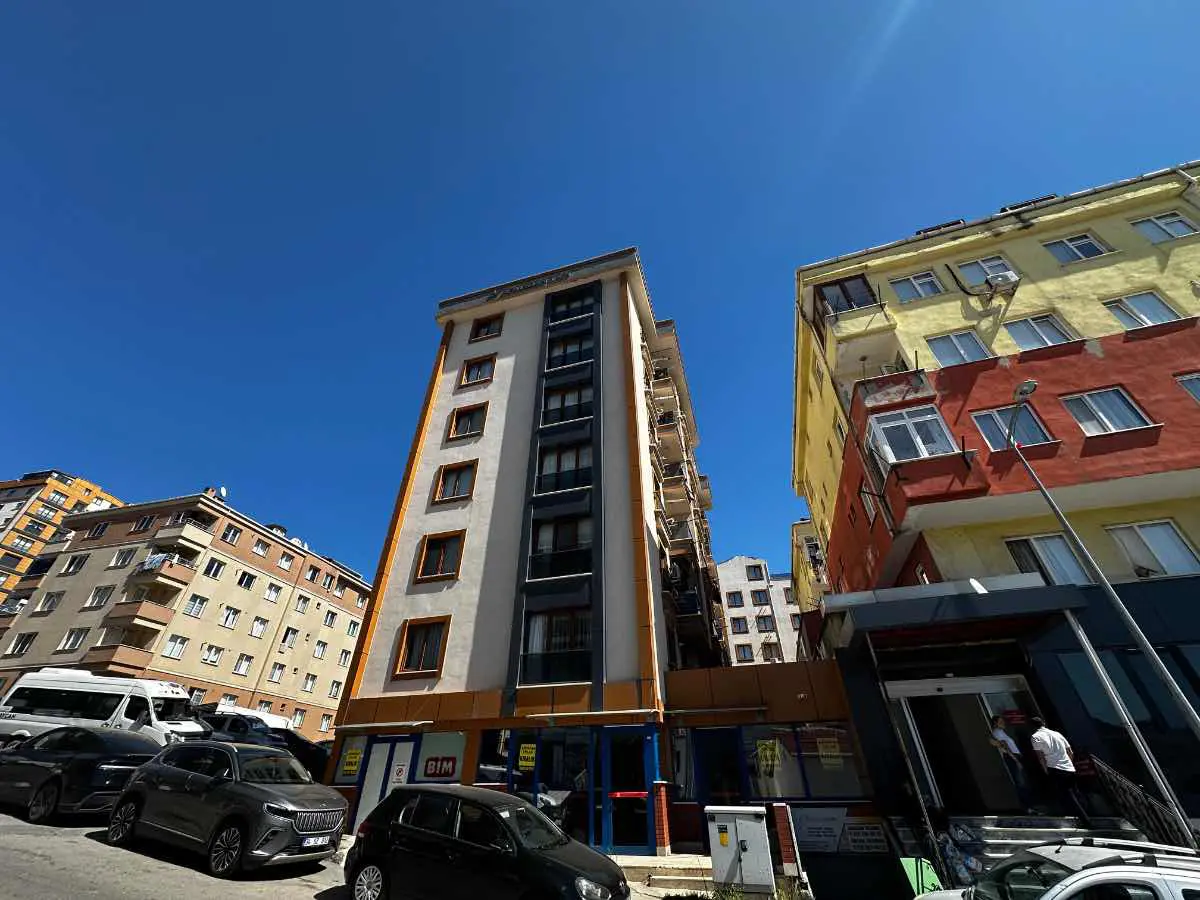 CEMAL UMAR'DA PENDİK ÇINARDERE FULL EŞYALI KİRALIK 2+1 DAİRE