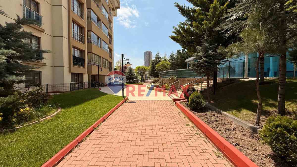 YAŞAMKENT'İN EN SEÇKİN SİTESİ PARK LİMA DA 4+1 SATILIK DAİRE 