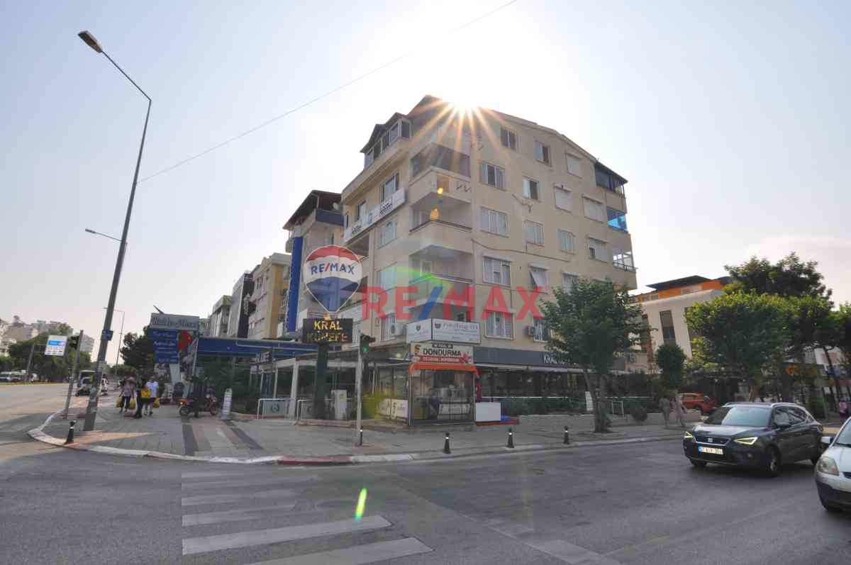 ATATÜRK BULVARI ÜZERİNDE 4+1 KİRALIK OFIS