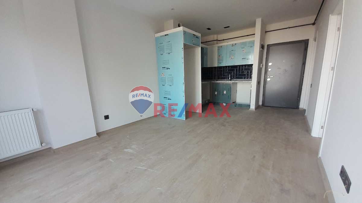 REMAX MODERN'DEN İSTİKLAL MAH.KİRALIK 1+1 DAİRE