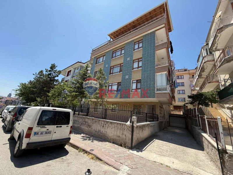 KÖK TAPU ÇİFT BALKONLU GÜNEY CEPHE 130 M2 METROYA YAKIN 3+1