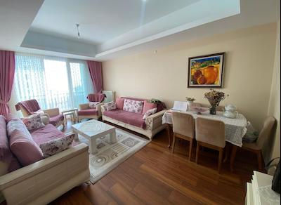 İZMIT TUANA EVLERI'NDE ARA KAT 2+1 SATILIK DAIRE