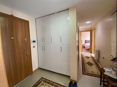 İZMIT TUANA EVLERI'NDE ARA KAT 2+1 SATILIK DAIRE