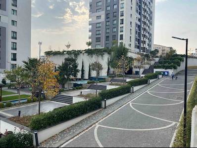 İZMIT TUANA EVLERI'NDE ARA KAT 2+1 SATILIK DAIRE