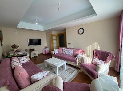 İZMIT TUANA EVLERI'NDE ARA KAT 2+1 SATILIK DAIRE