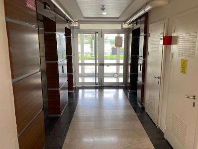 İZMIT TUANA EVLERI'NDE ARA KAT 2+1 SATILIK DAIRE