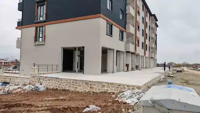 REMAX DOĞU'DAN ATAŞEHİR'DE 200M2 KİRALIK DÜKKAN