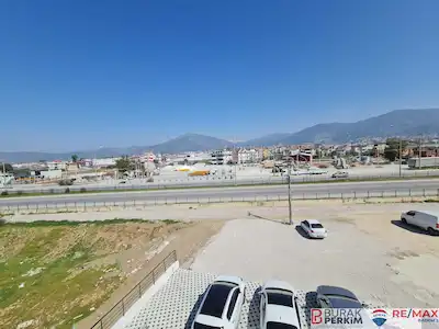 BURAK PERKİM'DEN FETHIYE ÇEVRE YOLUNDA KİRALIK 2+1 OFİS